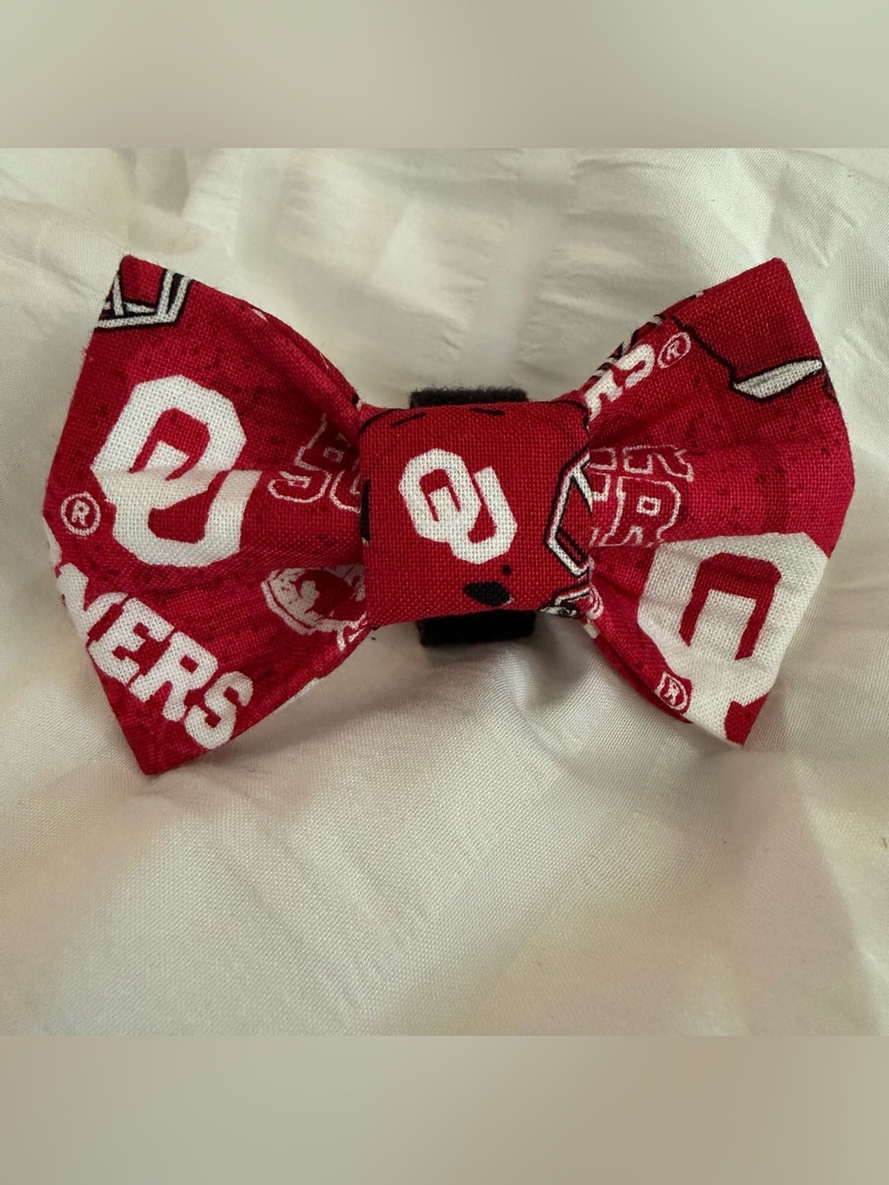 OU Pet Bowtie (medium)